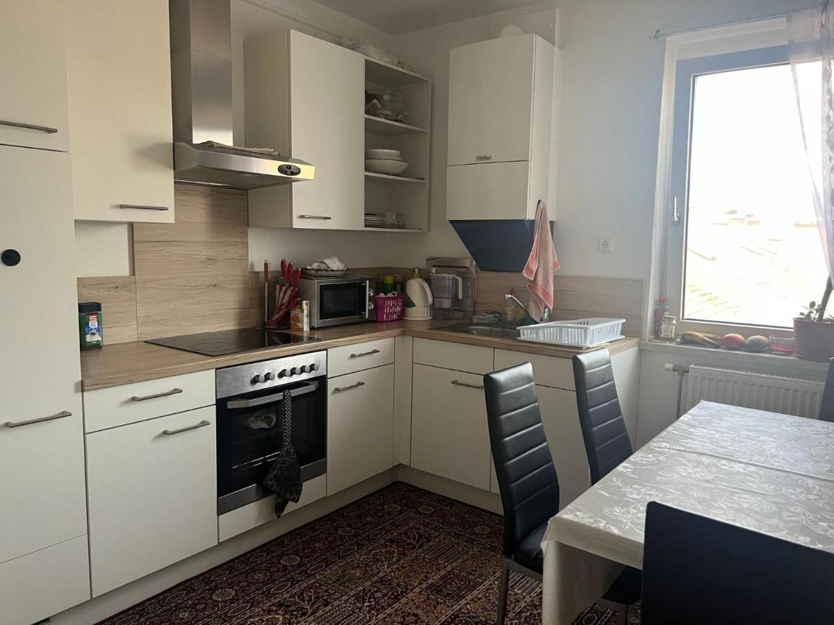Helle Wohnung In Linzer-Mitte Bagian luar foto